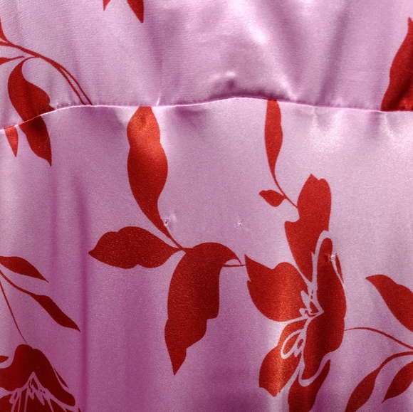 Emma & Michele Floral Slip Dress Women's S Pink Red Retro 90s Y2K Silky Satin - Picture 9 of 9